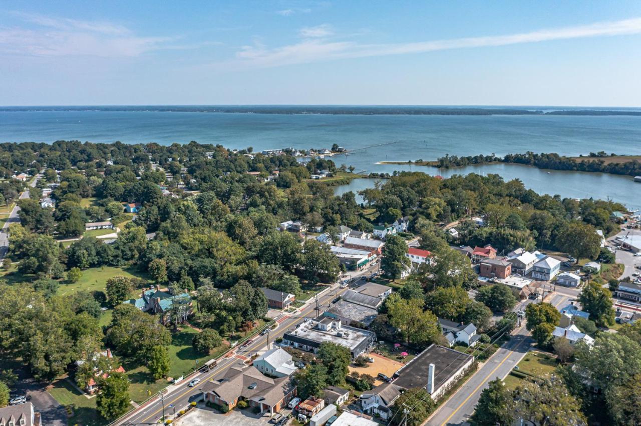 The Chesapeake Inn Урбанна Екстер'єр фото